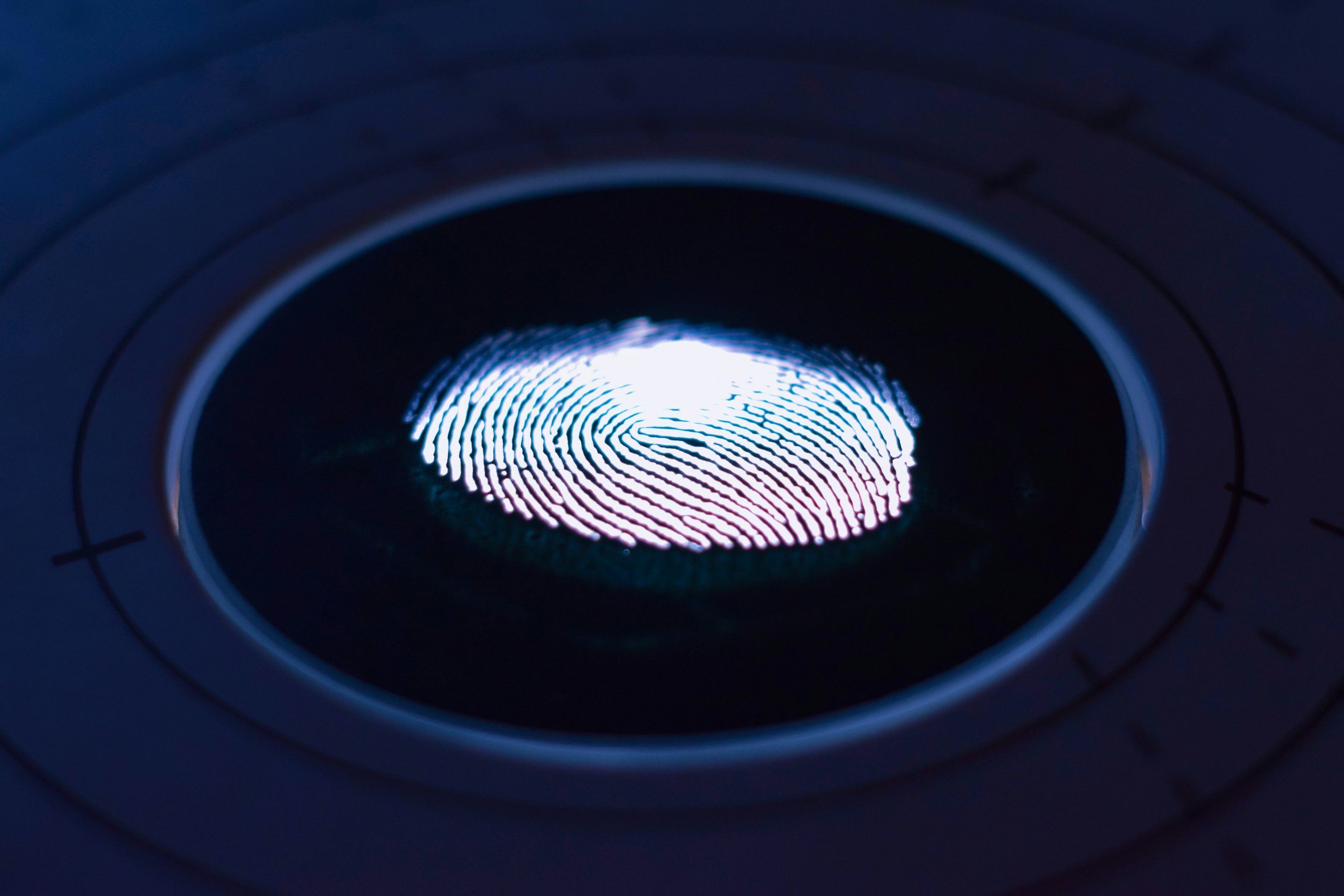 george-prentzas-SRFG7iwktDk-unsplash (1) fingerprint for identity security